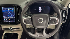 Volvo XC40 2.0 B4P Ultra Bright 5dr Auto Petrol Estate